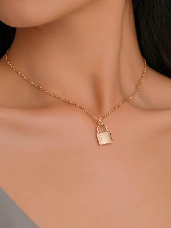 Simple Fashion Lock Necklace