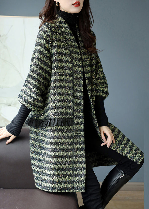 Fashion Green V Neck Ruffled Striped Knit Patchwork Thick Coat Long Sleeve