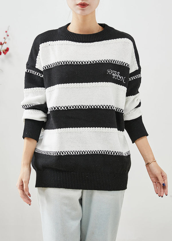 Fitted Black White Striped Letter Embroidered Knitted Tops Winter