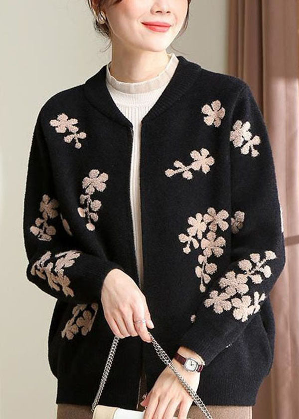 Stylish Black O-Neck Embroidered Teddy Knitted Coat Long Sleeve