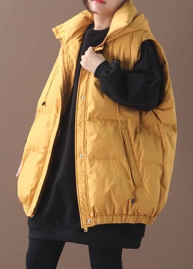 Elegant plus size warm winter coat yellow hooded sleeveless casual outfit